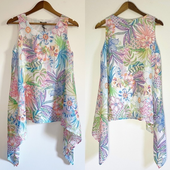 NWT Boutique Colorful Floral Asymmetrical Hem Tank Top Size Small - Picture 1 of 4